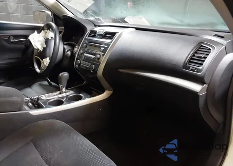 2014 Nissan Altima 2.5 S from USA, damaged, VIN 1N4AL3AP4EC118024